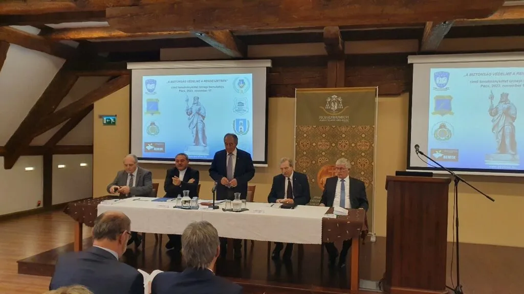 „A biztonság védelme a rendészetben”